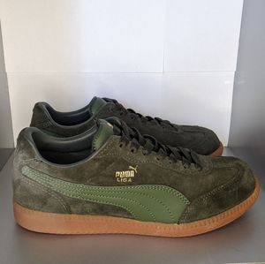 NEVER WORN Puma Liga Sneakers Size 5.5 men's (7.5 women's)